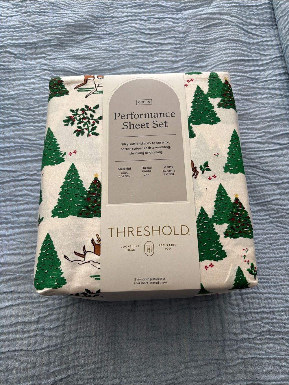 Threshold Performance Holiday Sheet Set  Green/White Queen Size New With Tags